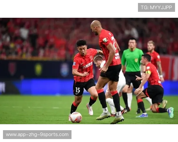 成都蓉城严鼎皓中场直塞助攻锋线：以细节成就进攻美学的品牌故事